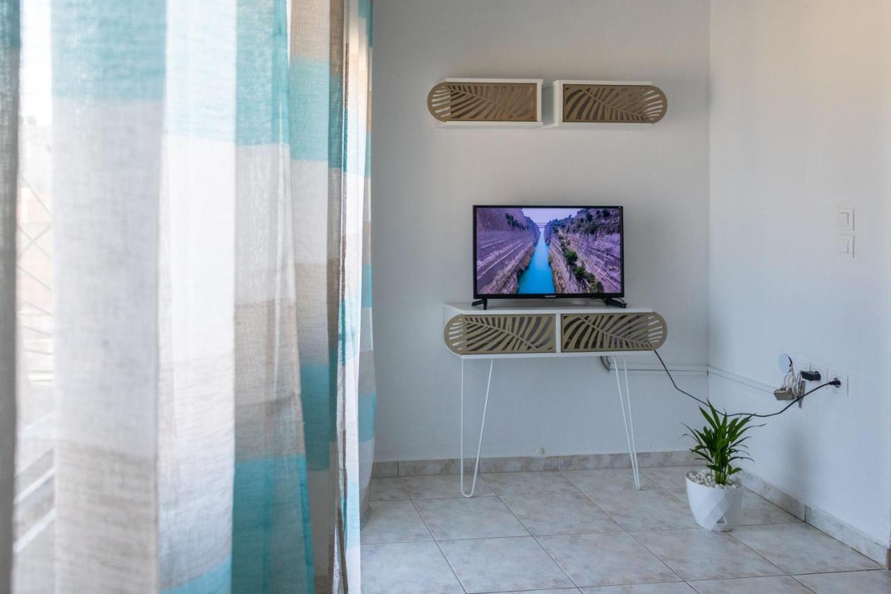 Lovely Sea View Apartment At The Heart Of The Town Ierápetra Exterior foto