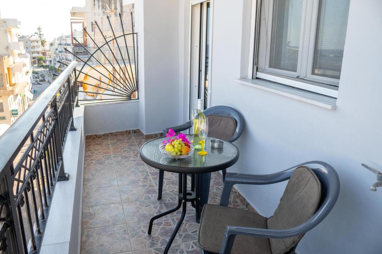 Lovely Sea View Apartment At The Heart Of The Town Ierápetra Exterior foto