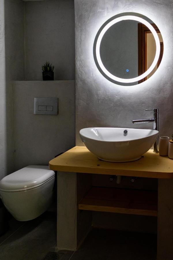 Lovely Sea View Apartment At The Heart Of The Town Ierápetra Exterior foto